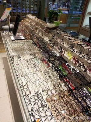 孔德村眼镜店 守护清晰视界，点亮品质生活